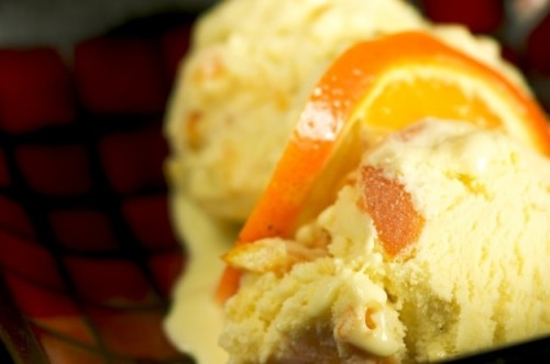 gelato-con-scorzette-di-arancia